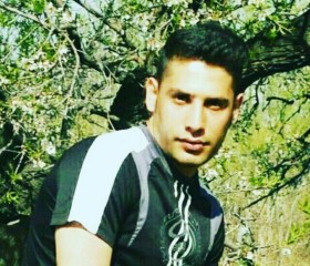 Tiniyor, 22, Nazarabad