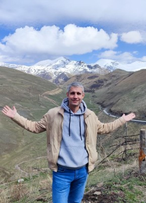 Ilya, 40, Armenia, Yerevan