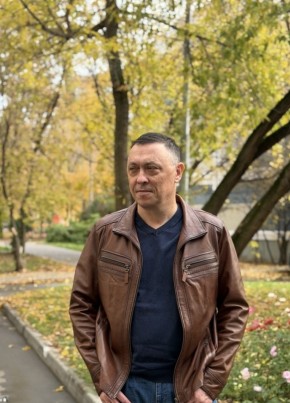 Сергей из Москвы 53 года