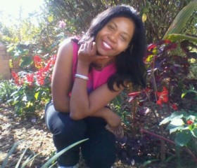 Orah, 35, Antananarivo