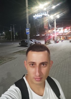 Илья, 34, Россия, Электроугли