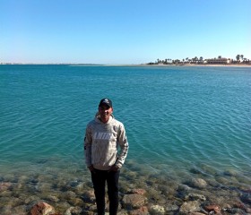 Mostafa, 25, Al Jizah