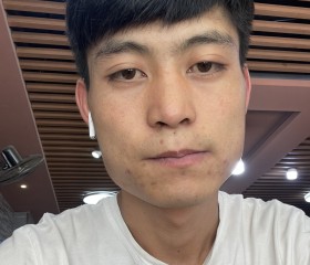 王军, 28, Lanzhou
