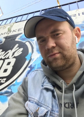 Макс, 32, Россия, Москва