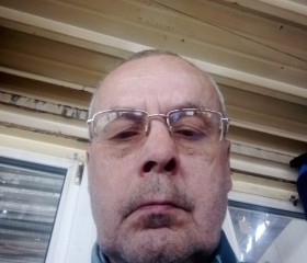 Vladislav, 54, Artem