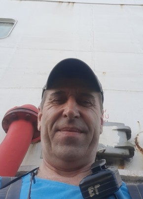 Pavel, 61, Russia, Saint Petersburg