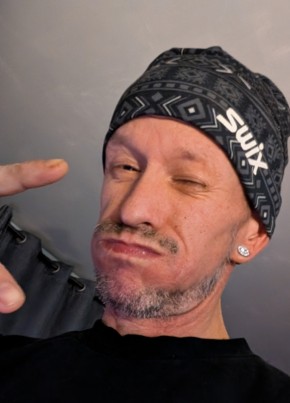 Louis из Montreal 52 года