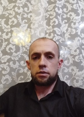 Денис, 31, Россия, Горно-Алтайск