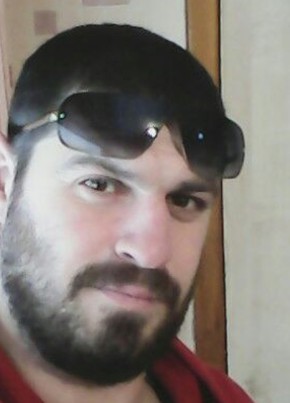 Вадим из Новые Бурасы 41 год