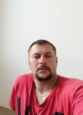 Aleksandr, 45, Russia, Novopokrovskaya