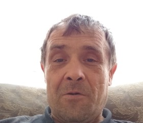 Andrey, 49, Prievidza