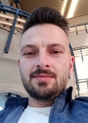 Gökhan из Çayeli 40 лет
