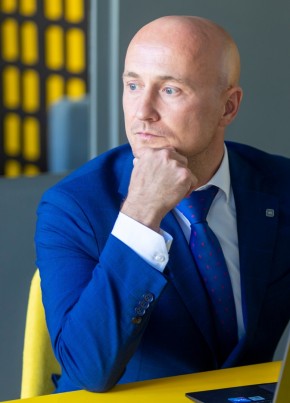 Евгений из Луганска 41 год