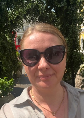 Лена из Paris 45 лет
