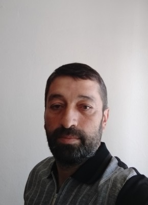 Мухамед из Нарткалы 47 лет