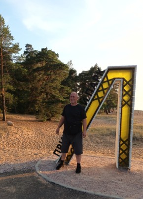 Sergey, 48, Russia, Lomonosov