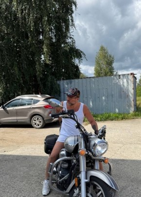 Константин из Челябинска 45 лет