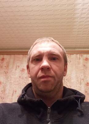 Александр, 39, Россия, Тутаев