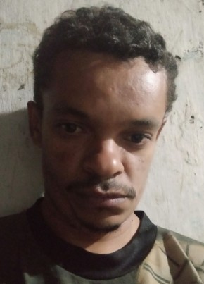 José Dhacmun из Maceió 32 года