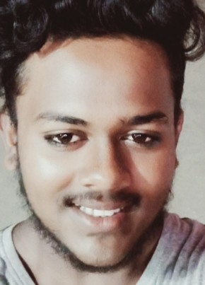 Nizam, 18, India, Chennai