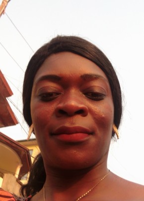 Vivi, 42, Republic of Cameroon, Yaoundé