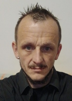 Loic из Angers 39 лет