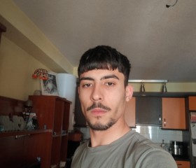 Kevin Arnoud, 22, Velez-Malaga