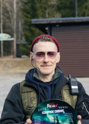 Тёмыч из Санкт-Петербурга 53 года