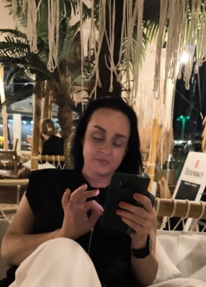Olesya из Herstal 49 лет