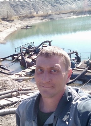 Антон, 34, Россия, Черногорск