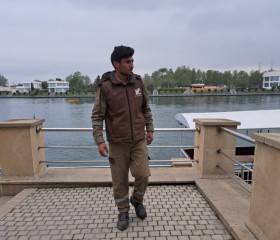 Turqay, 22, Baku