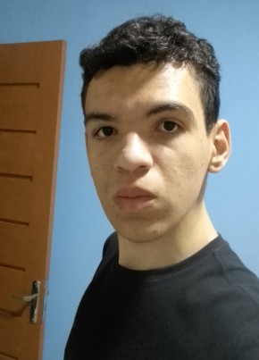 Francisco Souza из Granja 18 лет