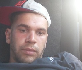 Fedor, 32, Pskov