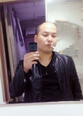 李治文, 33, 中华人民共和国, 乌鲁木齐市