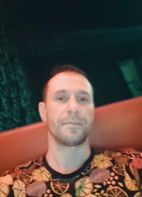 Dmitriy, 40, Russia, Kirovsk (Leningrad)