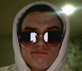 Maksim, 20, Yekaterinburg