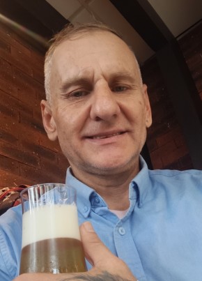 Hari из Balneário Camboriú 51 год