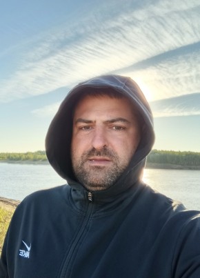 Александр из Алексеевки 38 лет