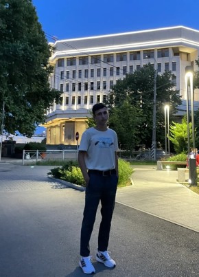 Дмитрий, 21, Россия, Элиста