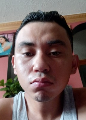 Jose Flores из Clinton (State of Maryland) 18 лет