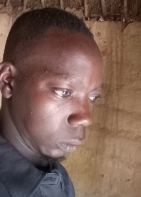 Bamogo, 28, République de Guinée, Siguiri
