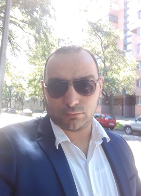 Hovo Tsaturyan, 38, Россия, Звенигород