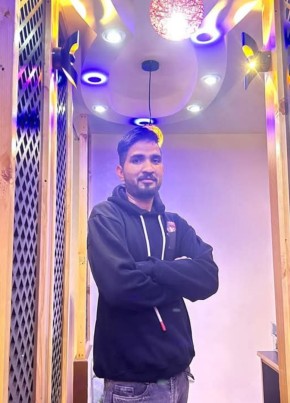 Pramod, 36, Bahrain, Sitrah