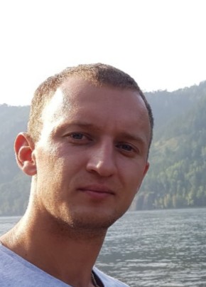 Максим 🤪, 33, Россия, Красноярск