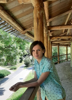 Ирина, 35, Россия, Псков