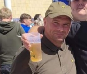 Steven, 47, Leicester