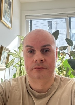 Andrey из Montreal 41 год
