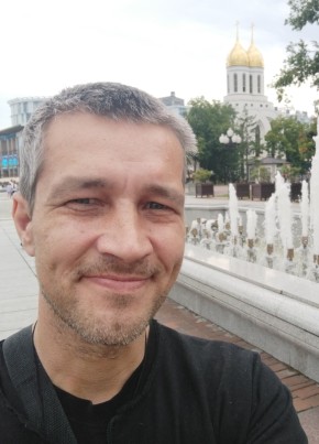 Саша из Санкт-Петербурга 43 года