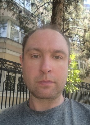Павел из Toshkent 44 года