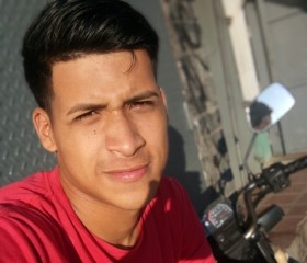 Dennys, 25, Caracas